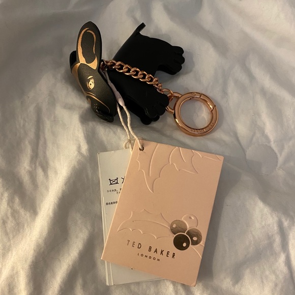 Ted Baker Leather Pug Keychain - Picture 4 of 5